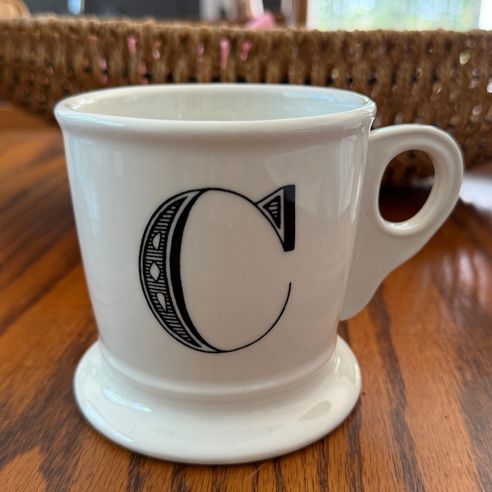 Anthropologie Monogram Mug Letter C White & Black Cup 14 oz Shaving Style EUC